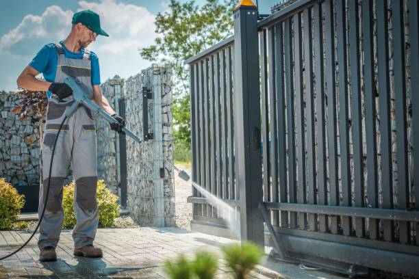 Best Driveway Pressure Washing  in West Fargo, ND